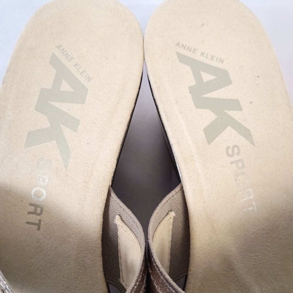 Anne Klein Sport Peggy Wedge Sandals Women Size 9 Bronze Metallic Slide - Picture 9 of 11